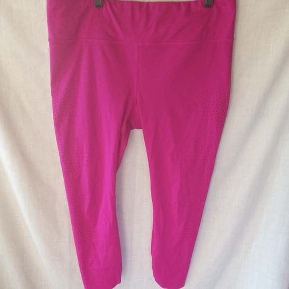 Athleta Pants - Athleta Velocity Lazer Cut Pink Women's Pants Large